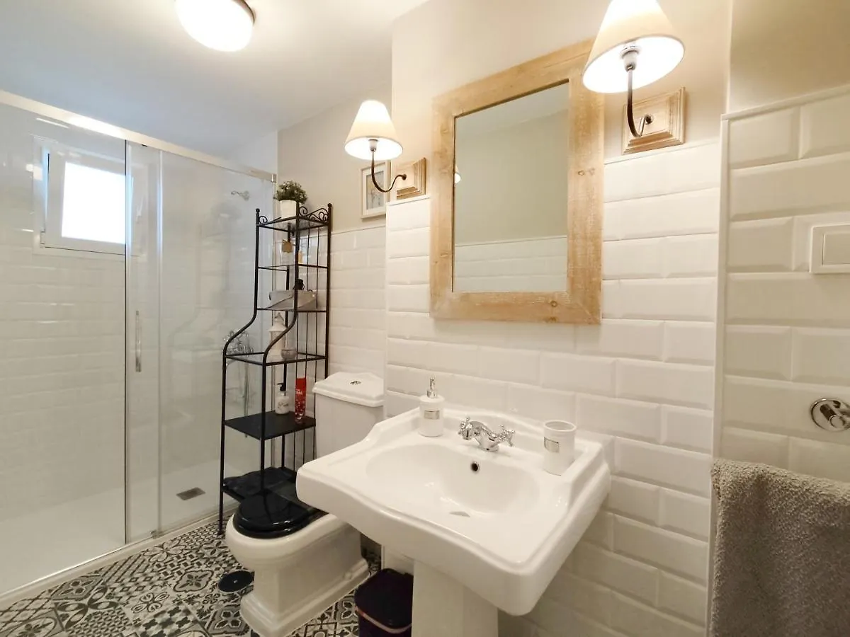 Apartamento ViNTAGE Loft 15 Minutes From Málaga Costa Del Sol Airport Alhaurín de la Torre